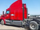 Peterbilt 579 Image 11