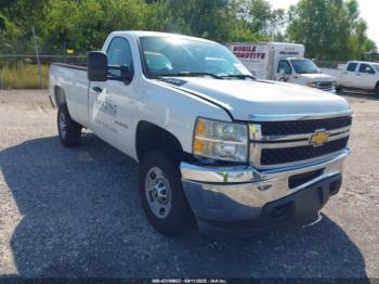  Salvage Chevrolet Silverado 2500