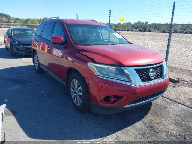  Salvage Nissan Pathfinder