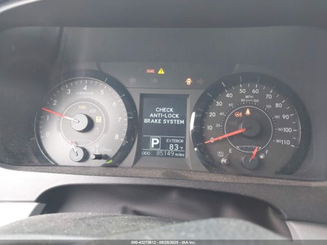 Toyota Sienna Le 8 Passenger Image 15