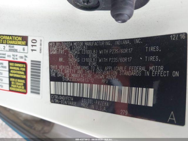 Toyota Sienna Le 8 Passenger Image 2