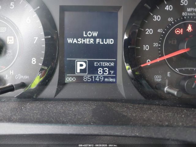 Toyota Sienna Le 8 Passenger Image 5