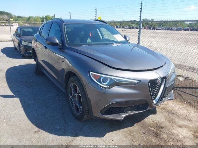  Salvage Alfa Romeo Stelvio