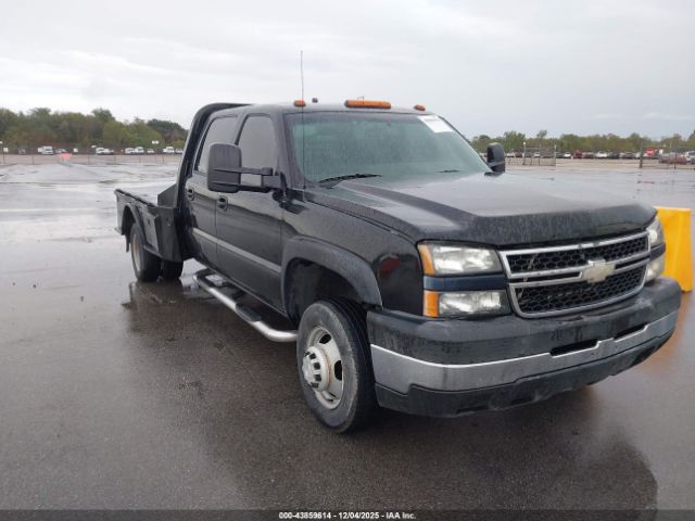 Chevrolet Silverado 3500 Work Truck Image 1