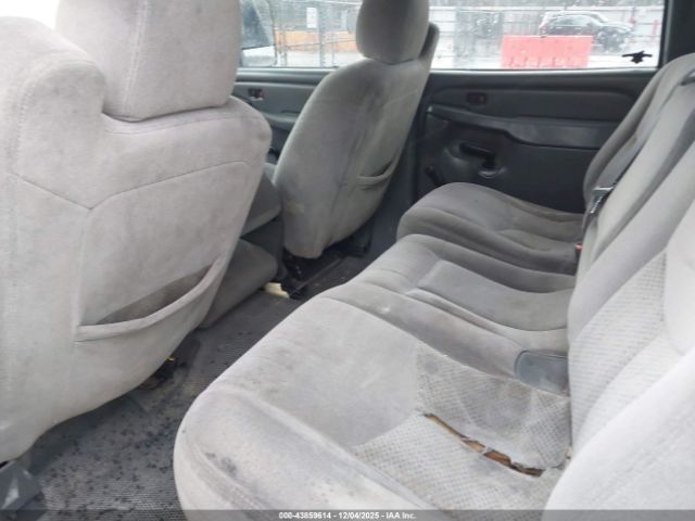 Chevrolet Silverado 3500 Work Truck Image 15