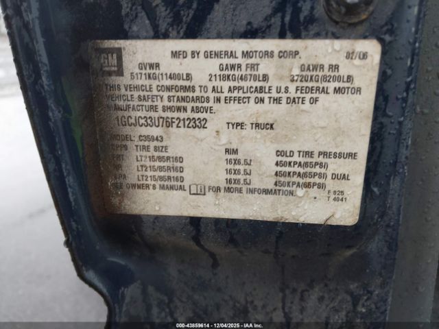 Chevrolet Silverado 3500 Work Truck Image 4