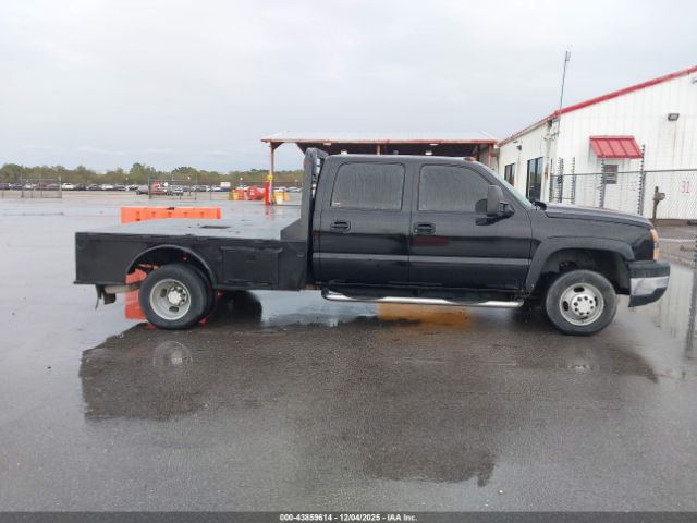 Chevrolet Silverado 3500 Work Truck Image 12