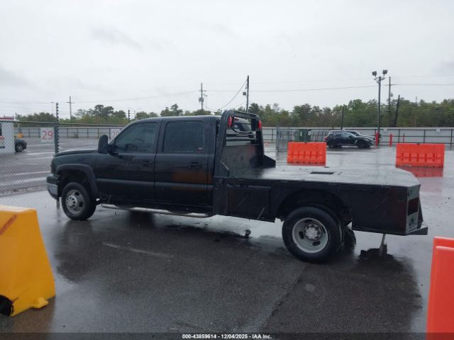 Chevrolet Silverado 3500 Work Truck Image 9