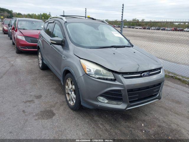  Salvage Ford Escape