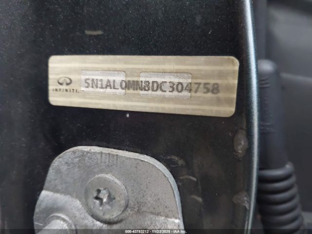 INFINITI JX35 Image 8