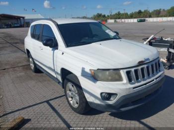  Salvage Jeep Compass