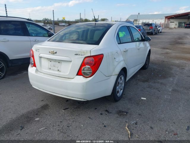 Chevrolet Sonic Ls Auto Image 7