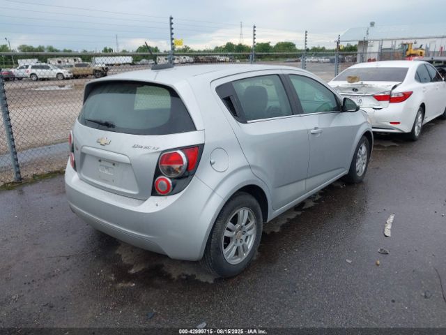 Chevrolet Sonic Lt Auto Image 5