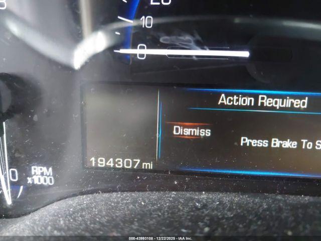 Cadillac SRX Luxury Collection Image 9