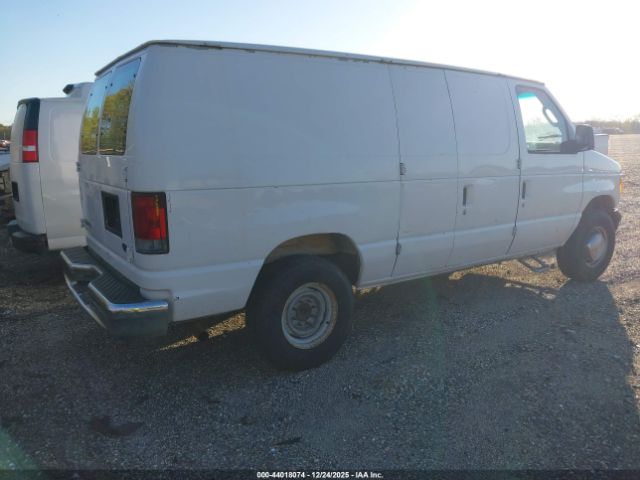 Ford E-250 Image 7