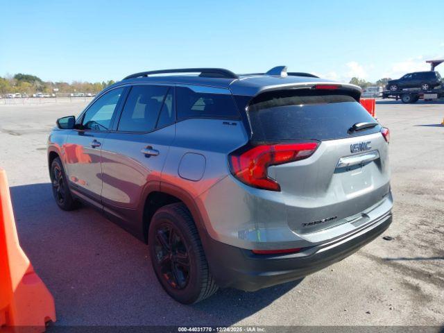 GMC Terrain Awd Sle Image 2