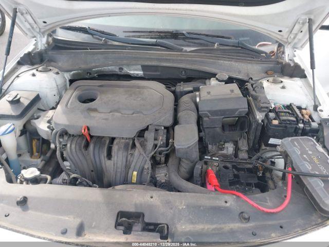 Kia Optima Lx Image 15