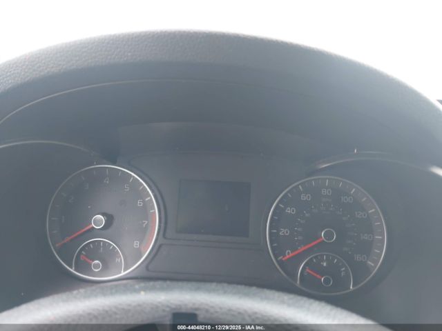 Kia Optima Lx Image 3