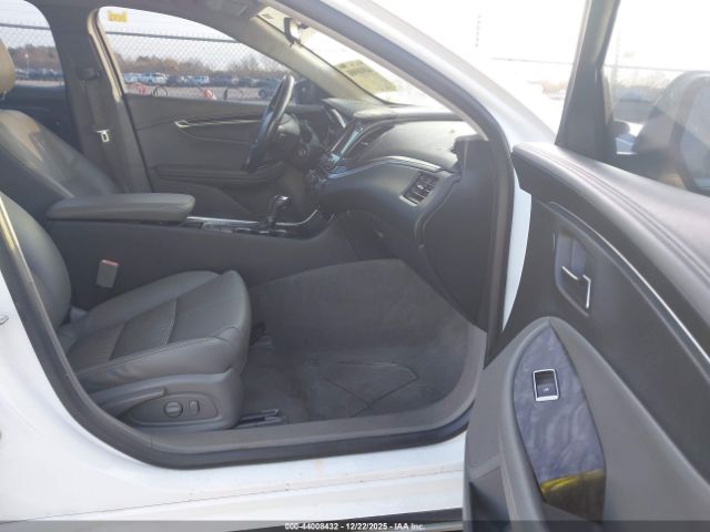 Chevrolet Impala 2lt Image 9