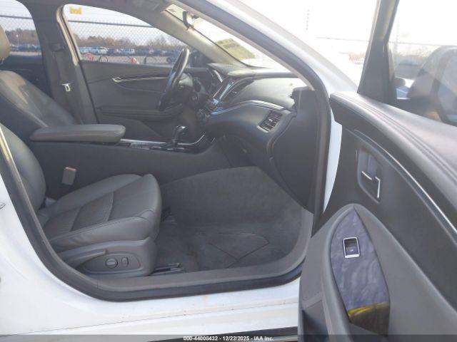 Chevrolet Impala 2lt Image 9