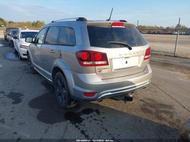 Dodge Journey Crossroad Awd Image 2