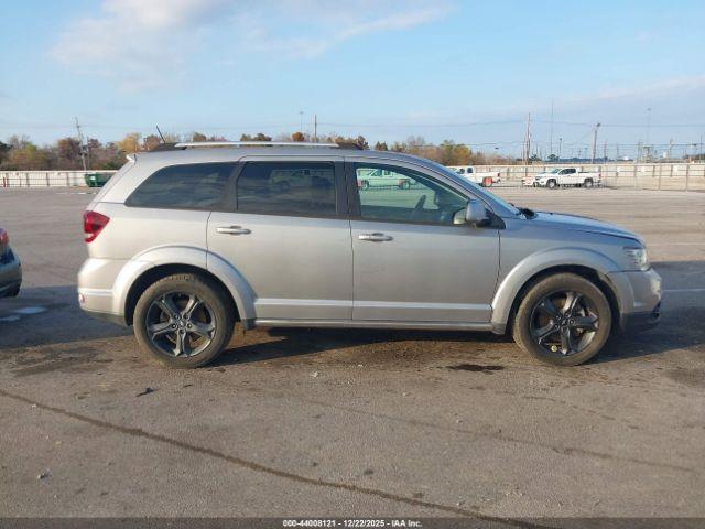 Dodge Journey Crossroad Awd Image 15