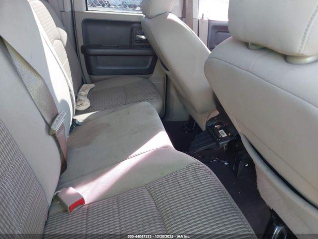 Dodge Ram 1500 Image 9