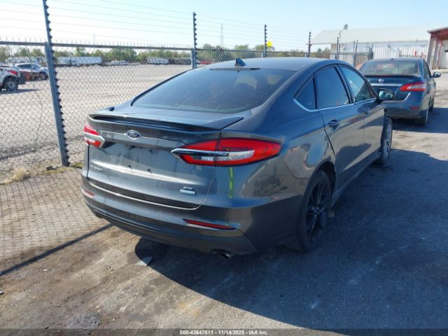Ford Fusion Se Image 8