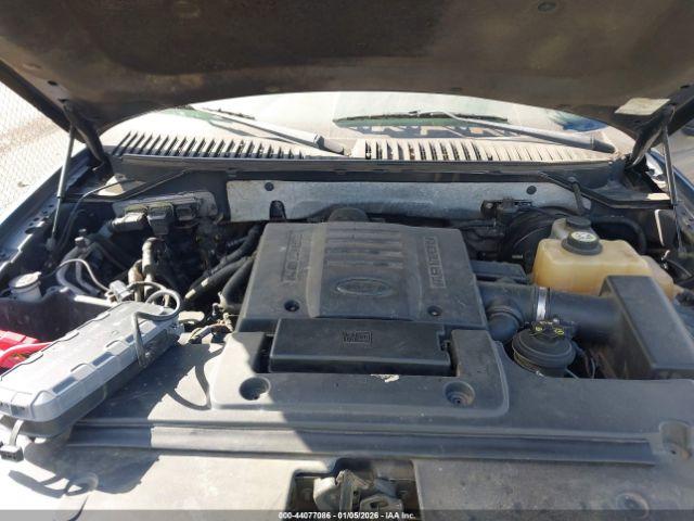 Ford Expedition Xlt Image 10