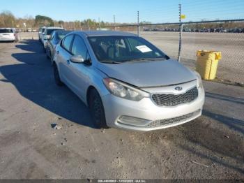  Salvage Kia Forte