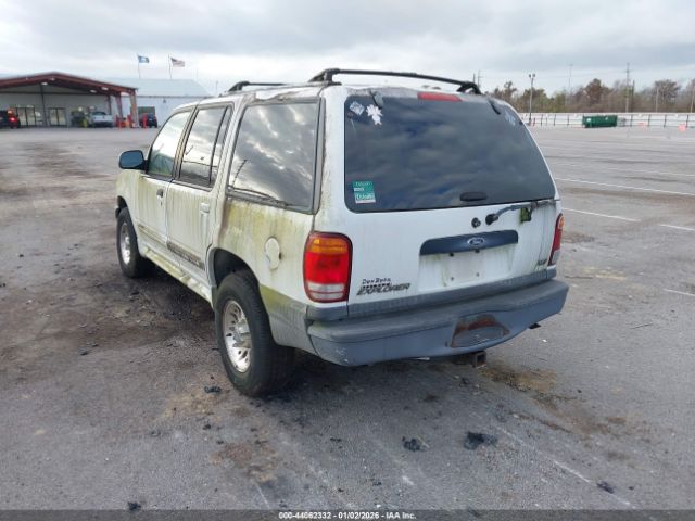 Ford Explorer Xls Image 4