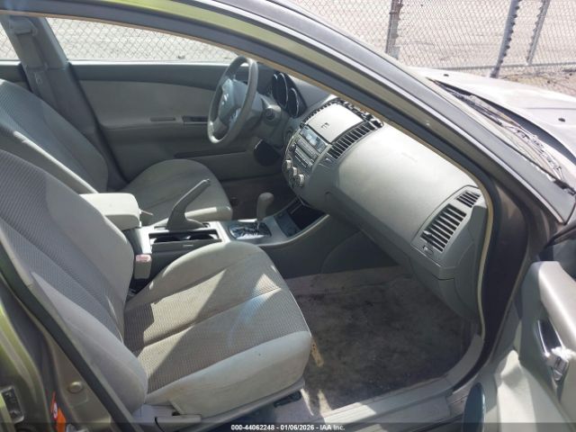 Nissan Altima 2.5 S Image 6