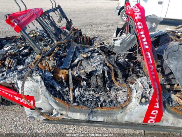 Ford F-350 Lariat Image 6