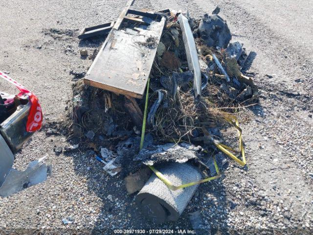 Ford F-350 Lariat Image 14